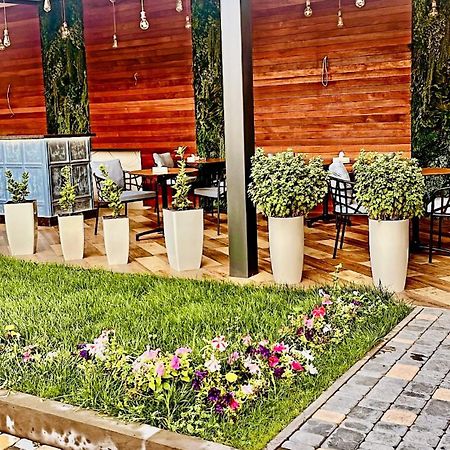 Fortune Hotel Erywań Zewnętrze zdjęcie